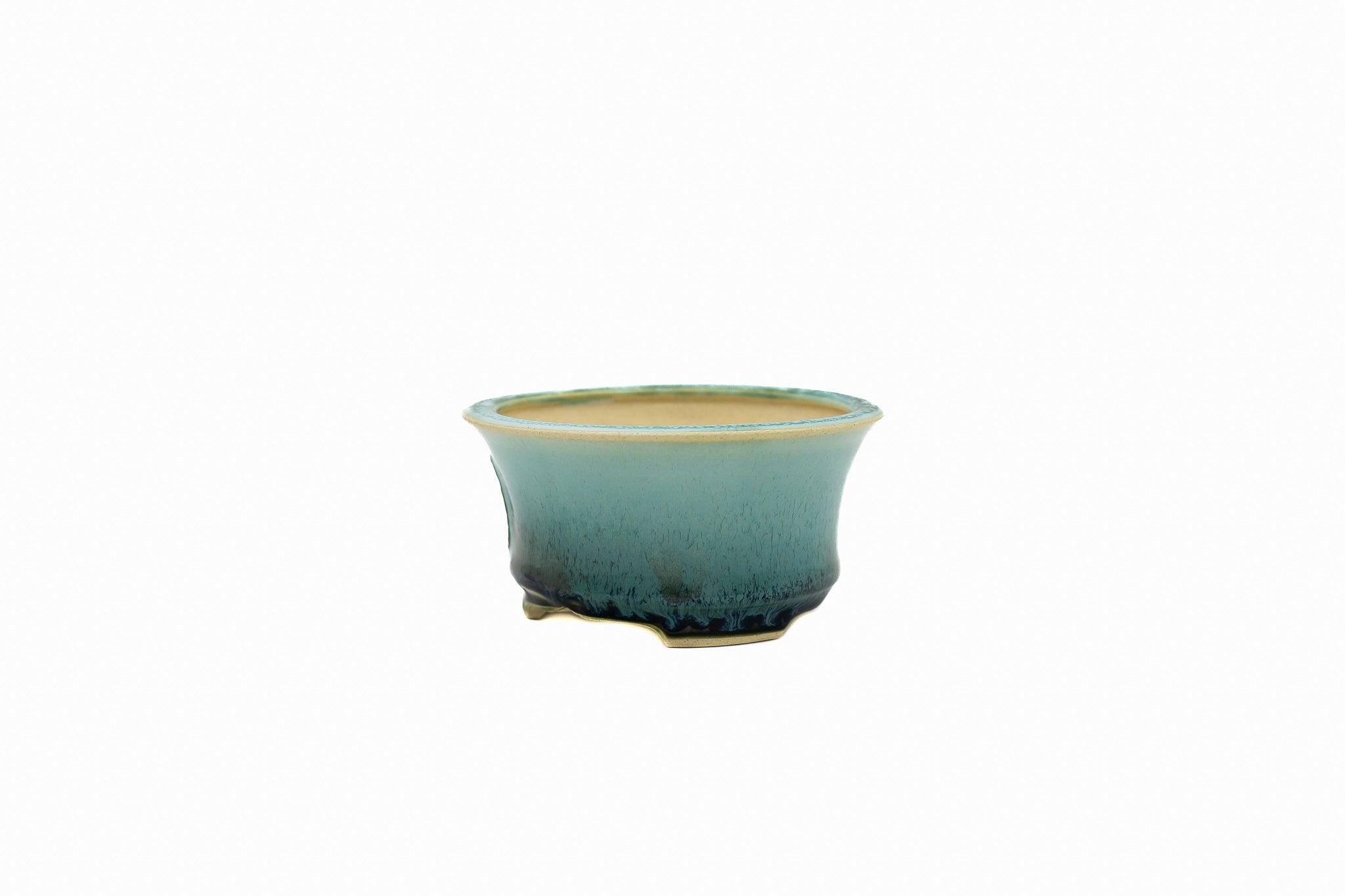 Piccolo vaso rotondo per bonsai – Smalto bianco, effetto colatura Piccolo vaso rotondo per bonsai – Smalto bianco, effetto colatura