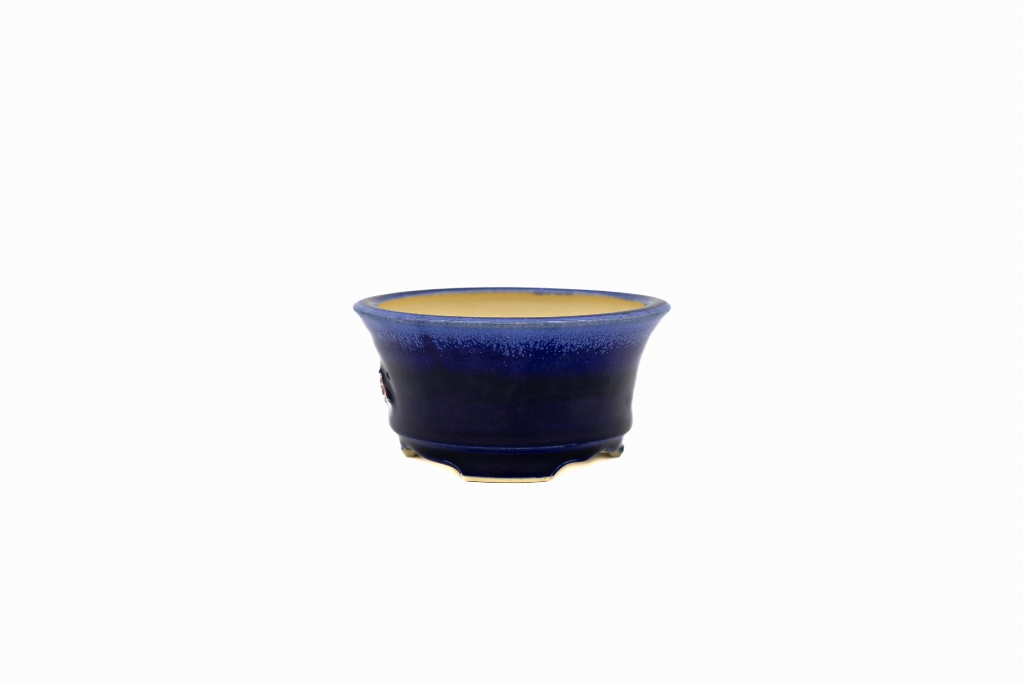 Piccolo vaso rotondo per bonsai – Smalto blu Ruri, qualità da competizione, piedini a sezione quadrata Piccolo vaso rotondo per bonsai – Smalto blu Ruri, qualità da competizione, piedini a sezione quadrata